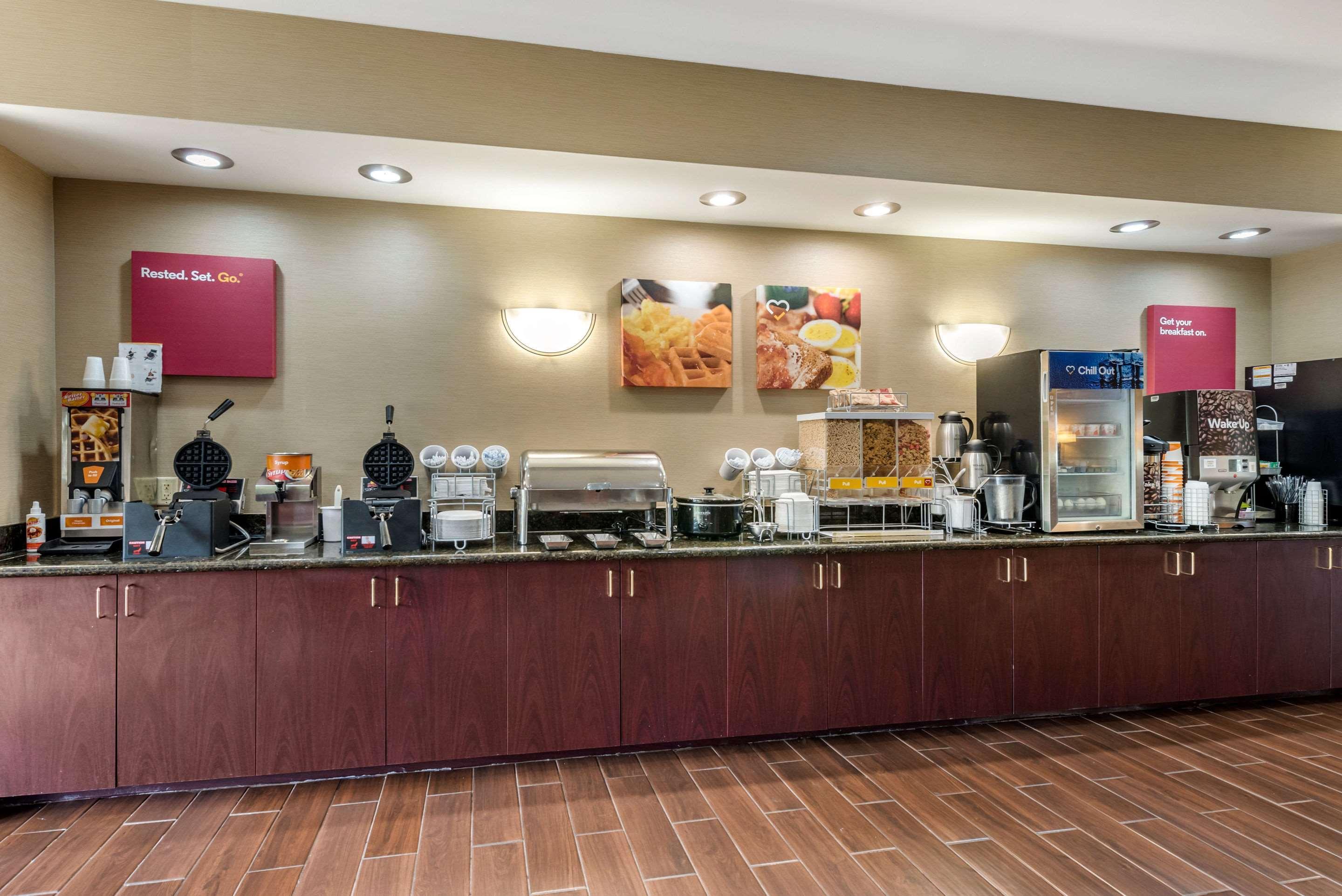 Comfort Suites Dayton-Wright Patterson Exteriér fotografie