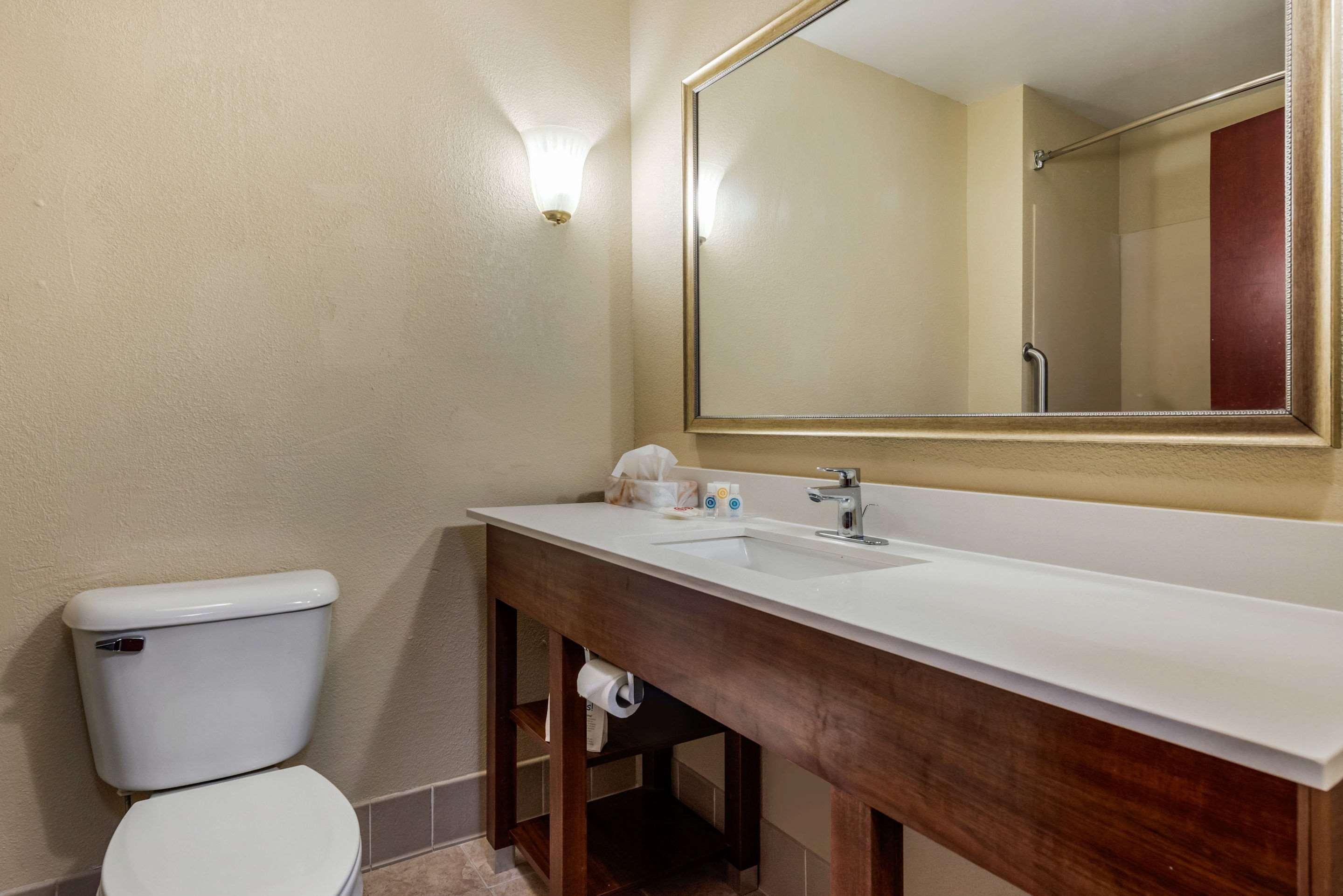 Comfort Suites Dayton-Wright Patterson Exteriér fotografie