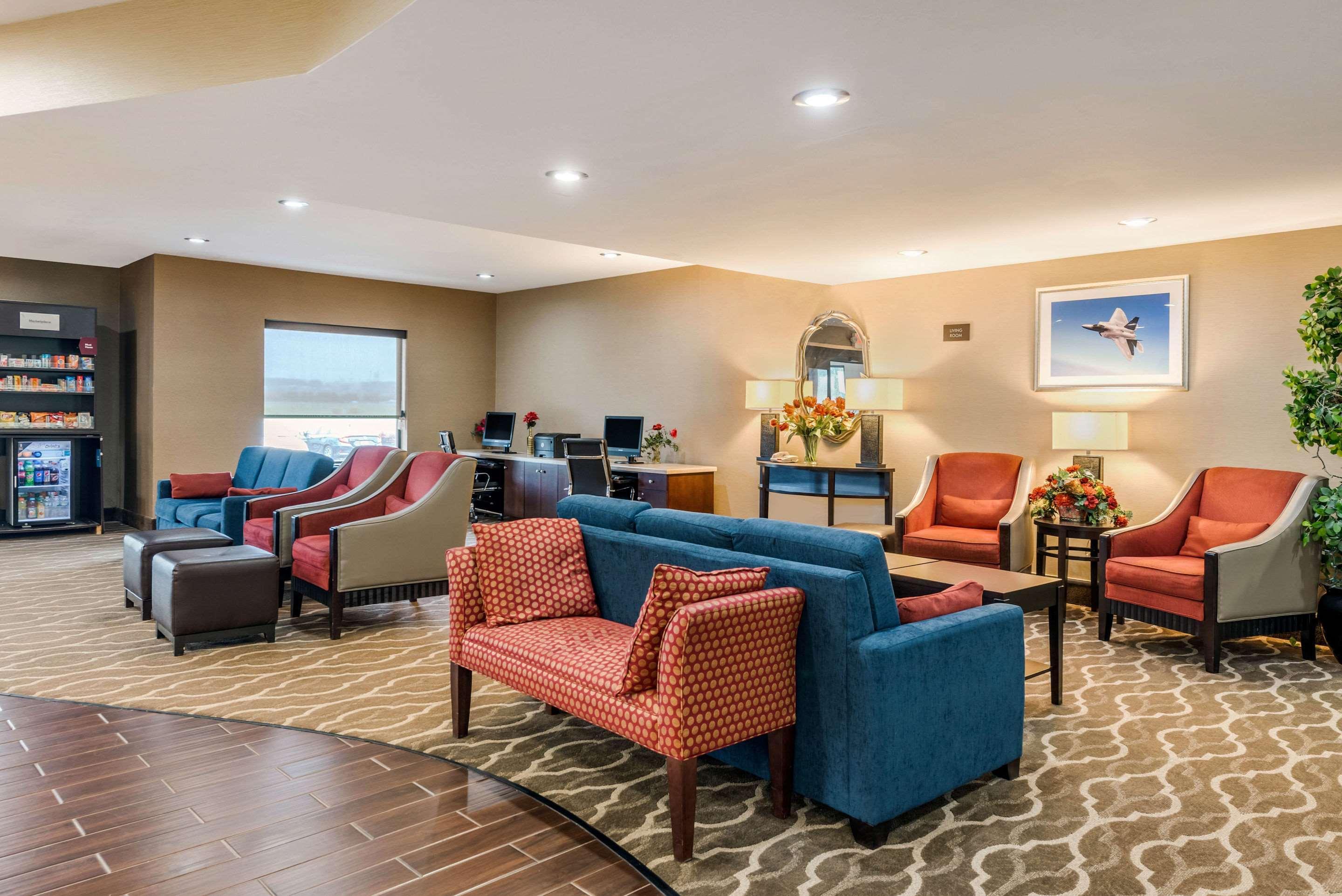 Comfort Suites Dayton-Wright Patterson Exteriér fotografie