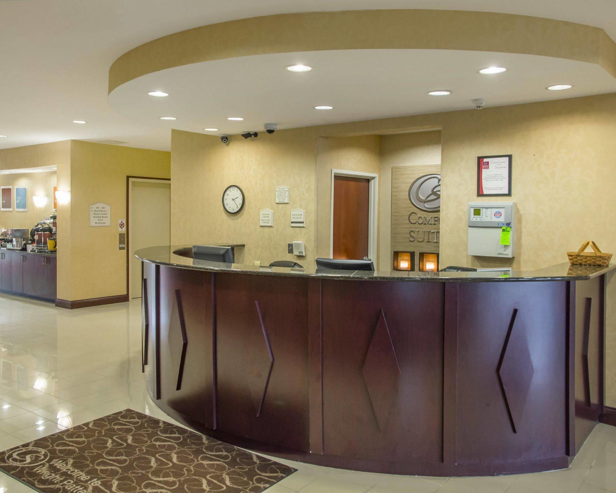 Comfort Suites Dayton-Wright Patterson Exteriér fotografie